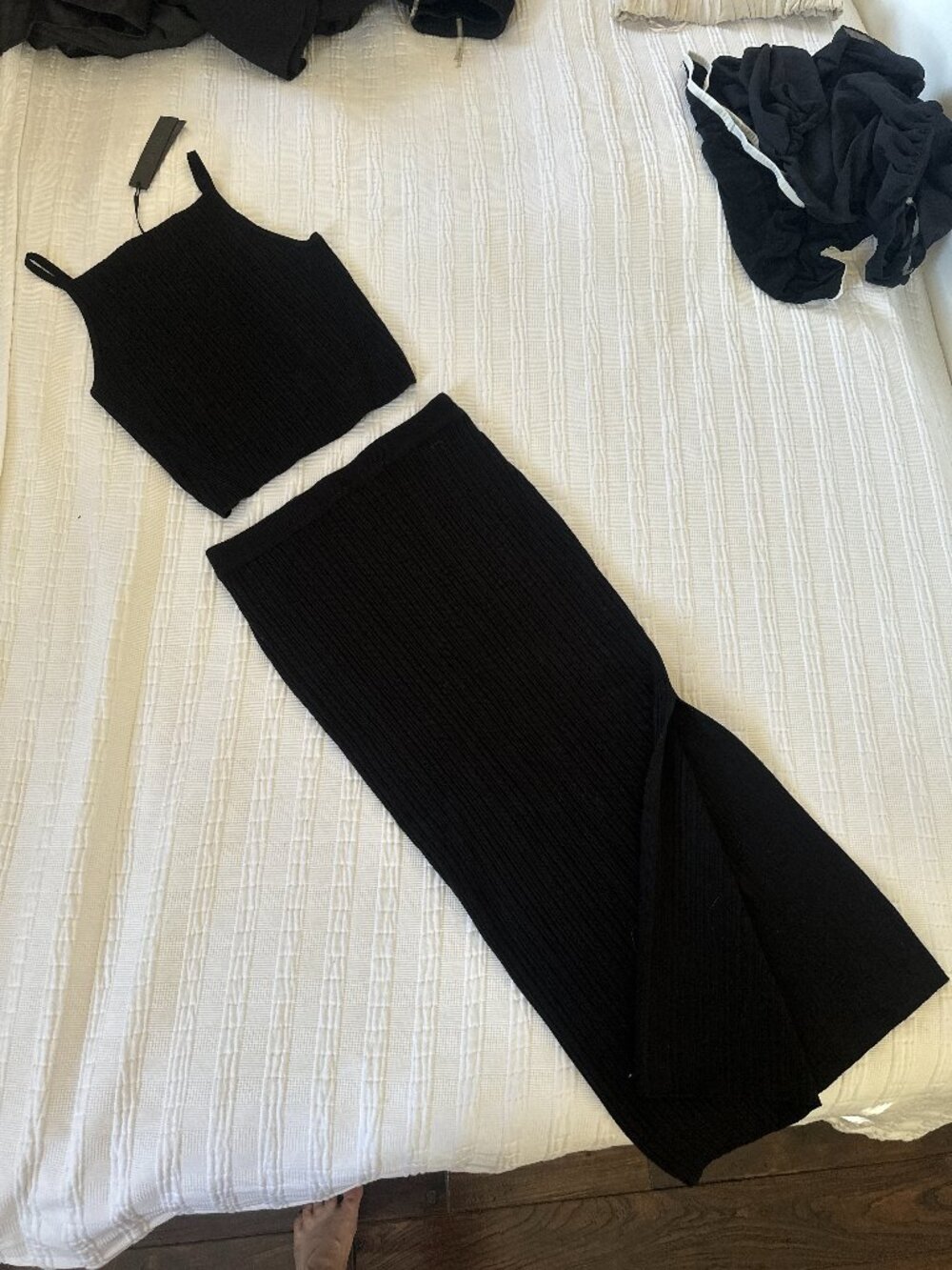 House of Harlow 1960 Black Ribbed Knit 2-Piece Set NWT